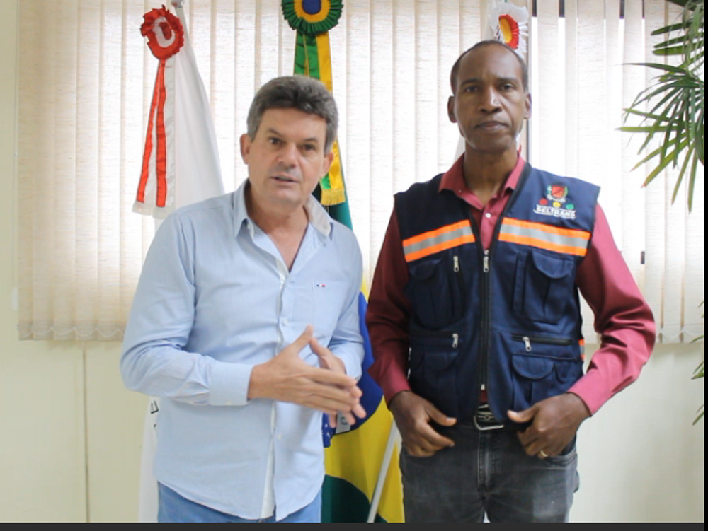 Prefeito Duílio de Castro e Nilson Pereira, coordenador da Defesa Civil, gravaram mensagem de alerta nesta quinta-feira