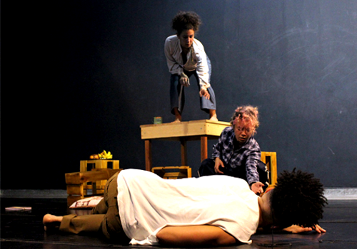 Dança: 'Cru'_Grupo Meios. Foto: divulgação