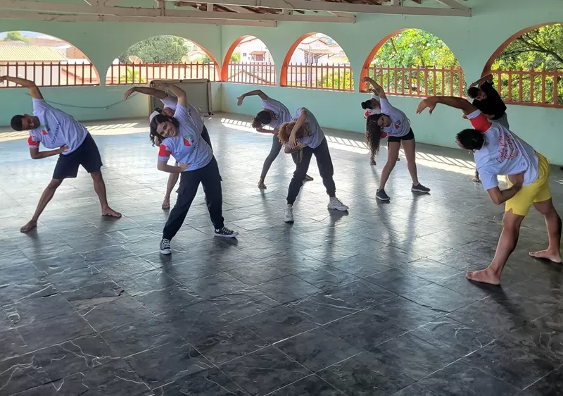 Aula de teatro do projeto – Divulgação.